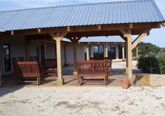 Outdoor Covered Deck